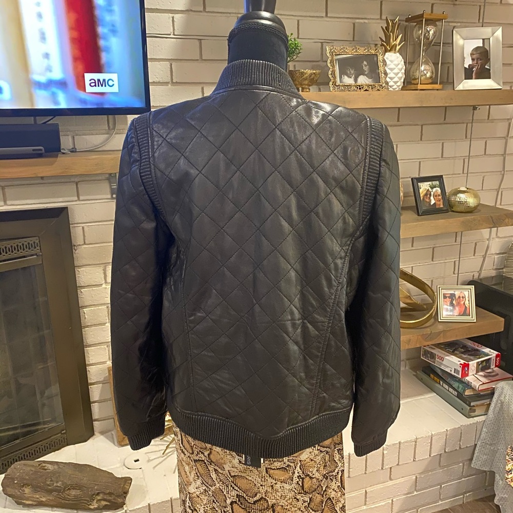 Truth & Pride Quilted Leather Bomber, like new, Md - Picture 7 of 15